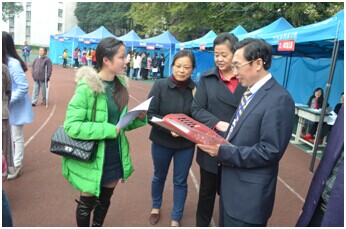我校成功举办2014年校园招聘会